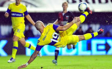 Сантьяго Сильва красиво забивает победный гол, фото Ole