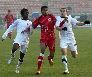 Майкон рвется к титулу бомбардира, фото fpl.ua