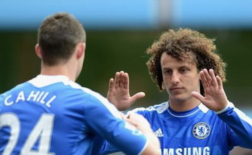 Гари Кэхилл и Давид Луис, фото chelseafc.com