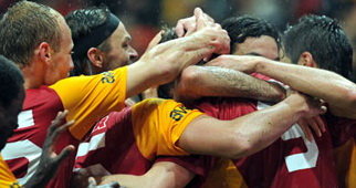 Галатасарай ликует, galatasaray.org