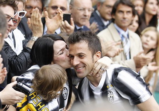 Алессандро Дель Пьеро прощается с Турином, Reuters