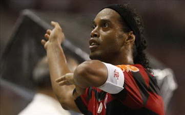 Роналдиньо, VIPCOMM