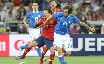 Хави против Пирло, фото Getty Images