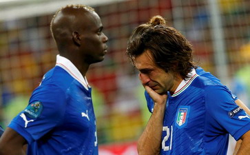 Балотелли и Пирло, Getty images