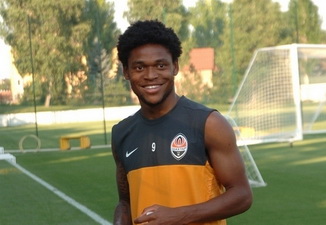 Луис Адриано, shakhtar.com
