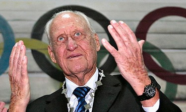 Жоао Авеланж, Reuters