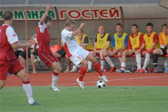 В прошлом сезоне Крымтеплица и Арсенал претендовали на третье место, fc-kt.com