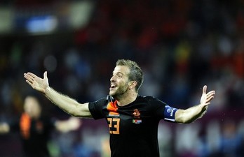 Рафаэль ван дер Ваарт, AP