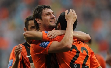 Селезнев и Мхитарян оторвались на полную, фото Валерия Дудуша Football.ua