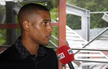 Лусиано Нарсинг, psv.nl