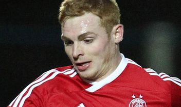 Фрэйзер Файви, фото friendsoffulham.com