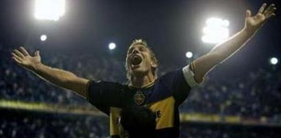 Мартин Палермо и лучи славы, фото Reuters