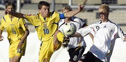 На счету Артура Карнозы гол + результативная передача