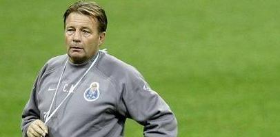 Адриансе покидает 