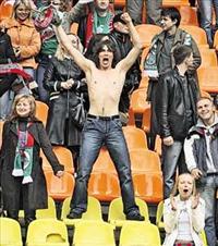 В любой стране мира ругают рефери, но везде по-своему! Фото kp.ru