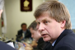 Николай Толстых, gazeta.ru