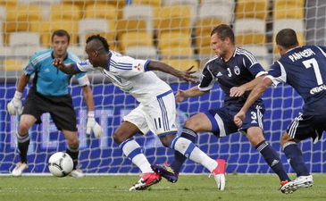 Браун Идейе бил-бил и забил, fcdynamo.kiev.ua