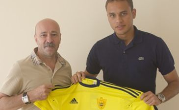 Презентация Алмейды, фото fc-anji.ru