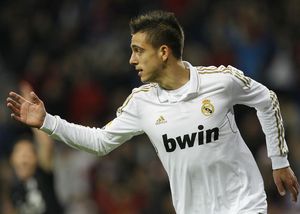 Хоселу, football365.com