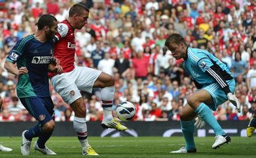 Подольски забить не позволили, Reuters