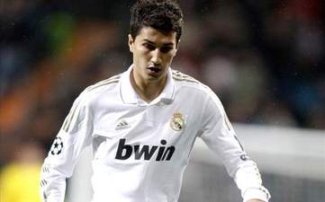 Нури Шахин, Goal.com