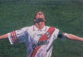 Энцо Франческоли, фото google.com