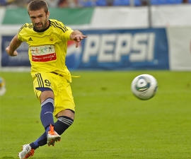 Махач Гаджиев, fc-anji.ru