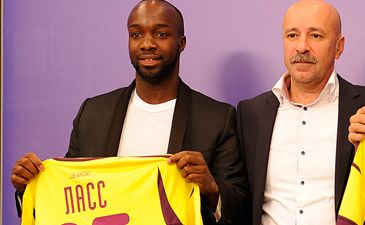 Ласс Диарра, фото fc-anji.ru