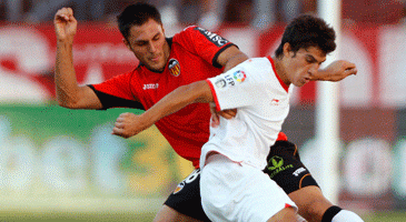 Перотти в борьбе, фото football-espana.net