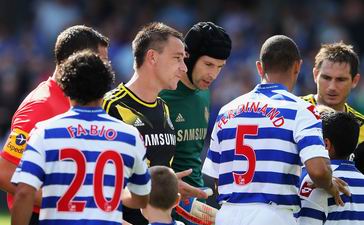 Фердинанд не подал руку Терри, Getty images