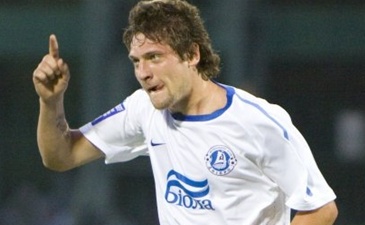 Селезнев отмечает свое возвращение забитым голом, фото fcdnipro.ua