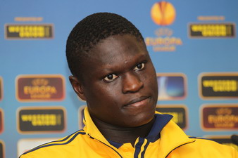 Папа Гуйе. Фото Николая Брынзы, Football.ua