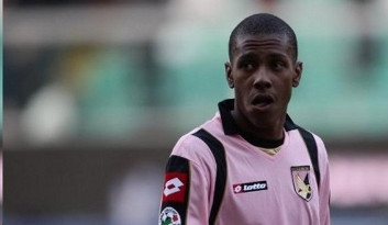 Абель Эрнандес, diariolarepublica.net