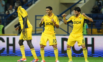 Папа Гуйе, Шавьер, Эдмар © Дмитрий Неймырок, Football.ua