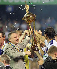 Динамовцы празднуют победу, fcdynamo.kiev.ua