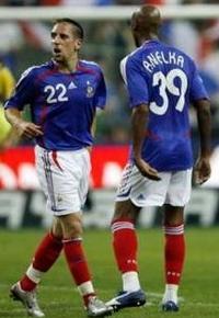 Франк Рибери и Николя Анелька стали героями встречи, фото АР