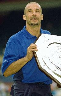 Джанлука Виалли