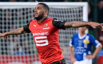 Янн М'Вила, skysports.com