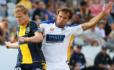 Розич (справа) в борьбе, фото zimbio.com