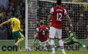 Холт - автор единственного мяча, BBC