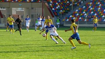 и Славутич снова встретятся, на этот раз – в Черкассах, фото fcnyva.te.ua