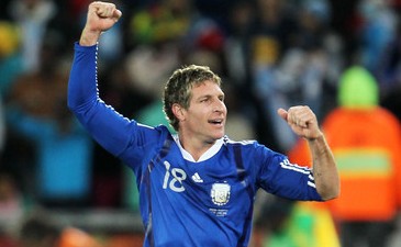 Палермо празднует забитый гол на ЧМ-2010