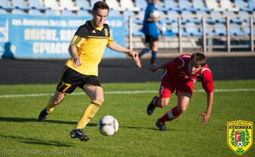 Савин – один из ключевых персонажей матча-сенсации тура, фото Романа Ковальчука, fcbukovyna.com