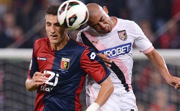 Сампиризи (слева) против Риоса, Getty Images