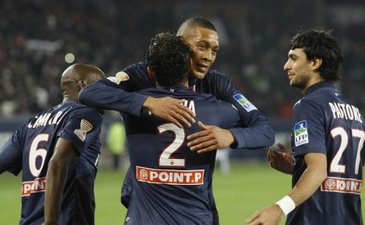 Празднование гола Тиаго Силвы, Panoramic