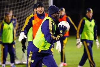 Папа Гуйе, фото Романа Шевчука, Football.ua 