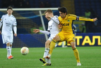 Эдмар играл с капитанской повязкой © Дмитрий Неймырок, Football.ua