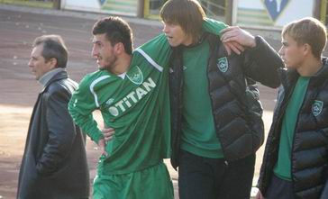 Гегам Кадимян (второй слева), fctitan.titanexport.com