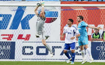 Очередная встреча непримиримых соперников