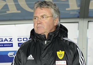 Гус Хиддинк, fc-anji.ru 